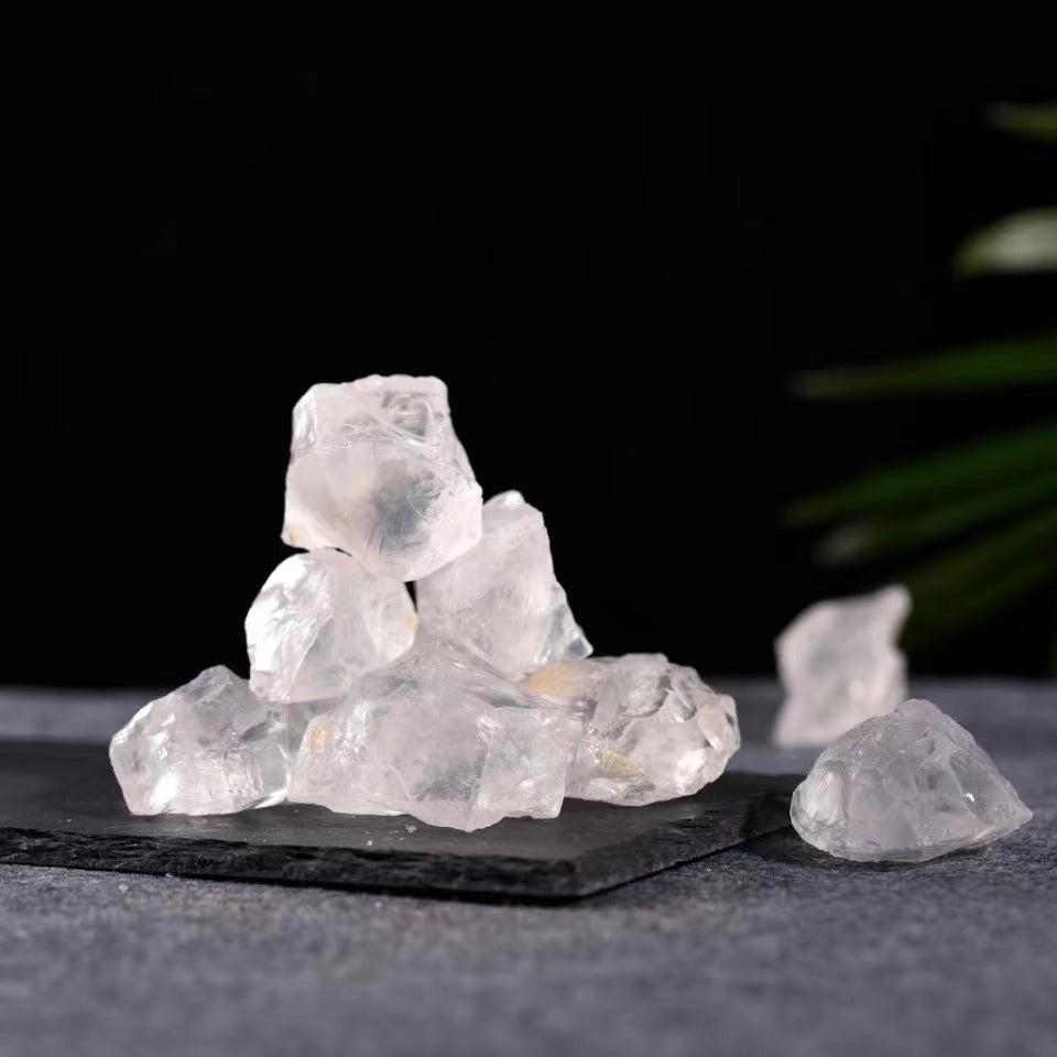 GEMYTHS Clear Quartz Nature Crystal Stone Raw Stone