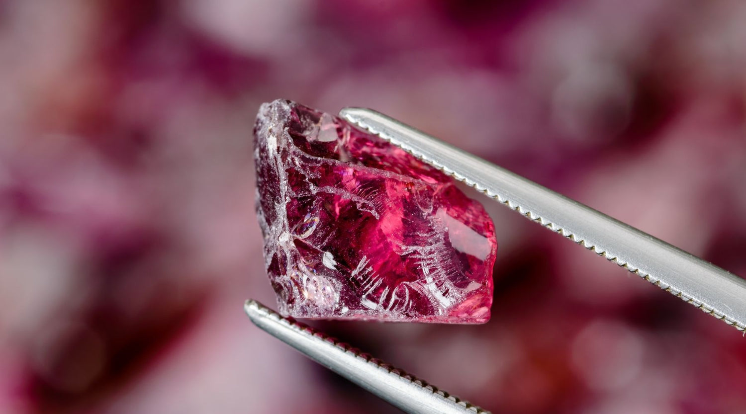 Garnet: The Fiery Gemstone of Vitality and Protection