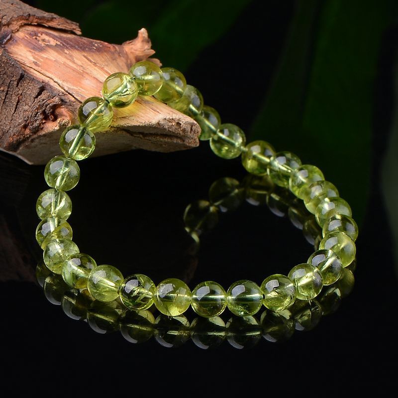 GEMYTHS Peridot Bracelet For Radiance and Energy