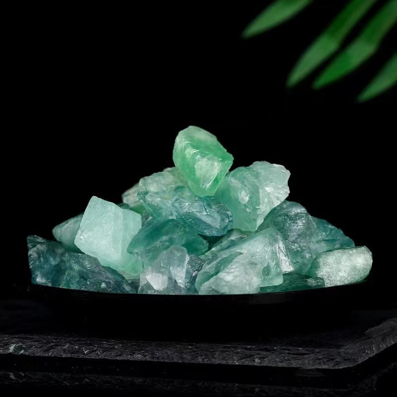 GEMYTHS Green Fluorite Nature Crystal Stone Raw Stone