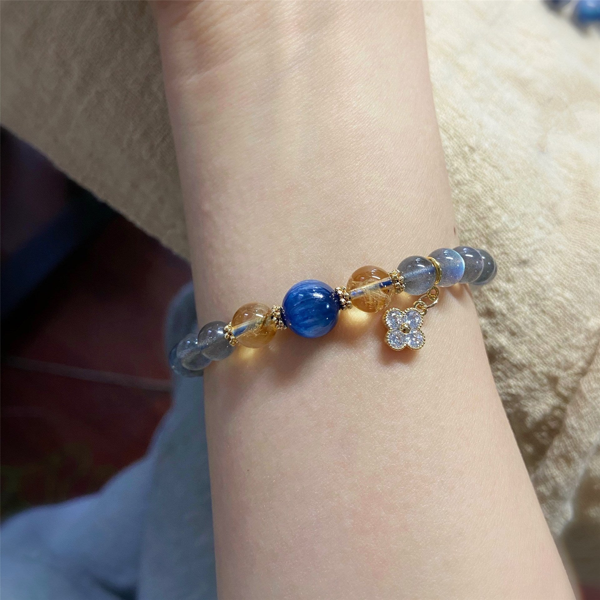 GEMYTHS Moonstone Bracelet For Serenity and Positive Energy